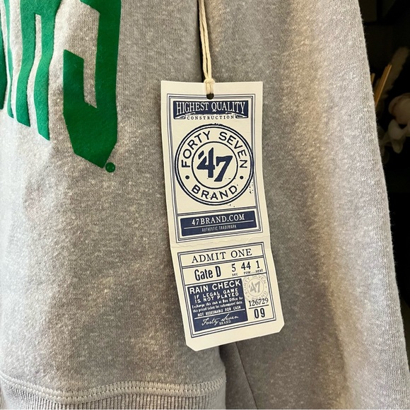 NWT Saskatchewan Roughriders Sweatshirt - Picture 5 of 5